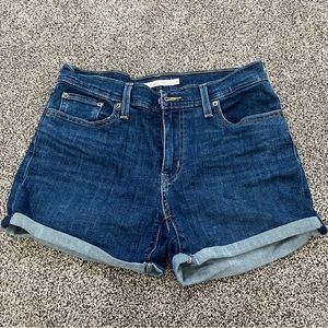 Levi’s Mid Length Cuffed Shorts